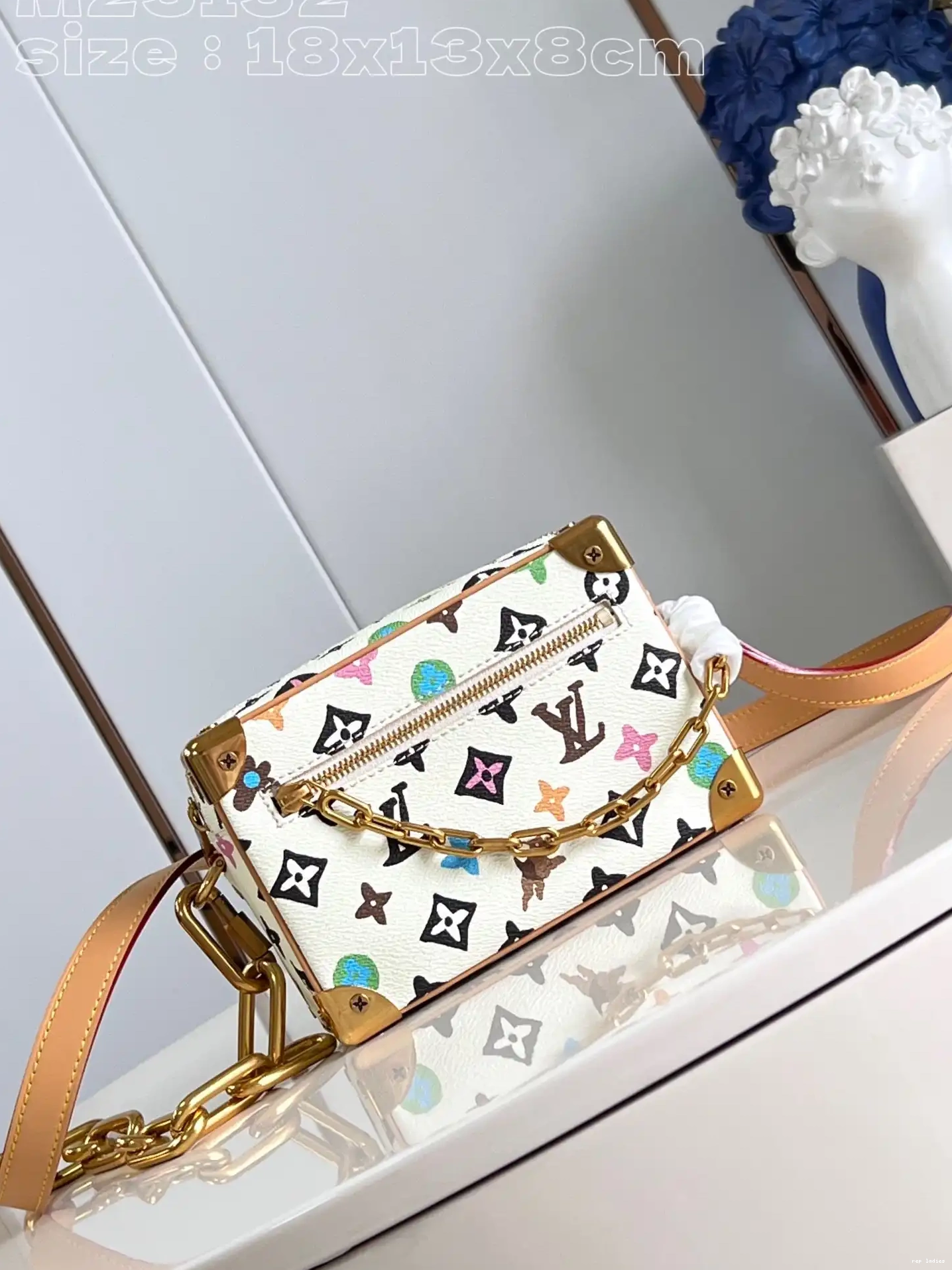 Cheap SOFT LOUIS MINI VUITTON TRUNK-18.5*13*8cm 0603